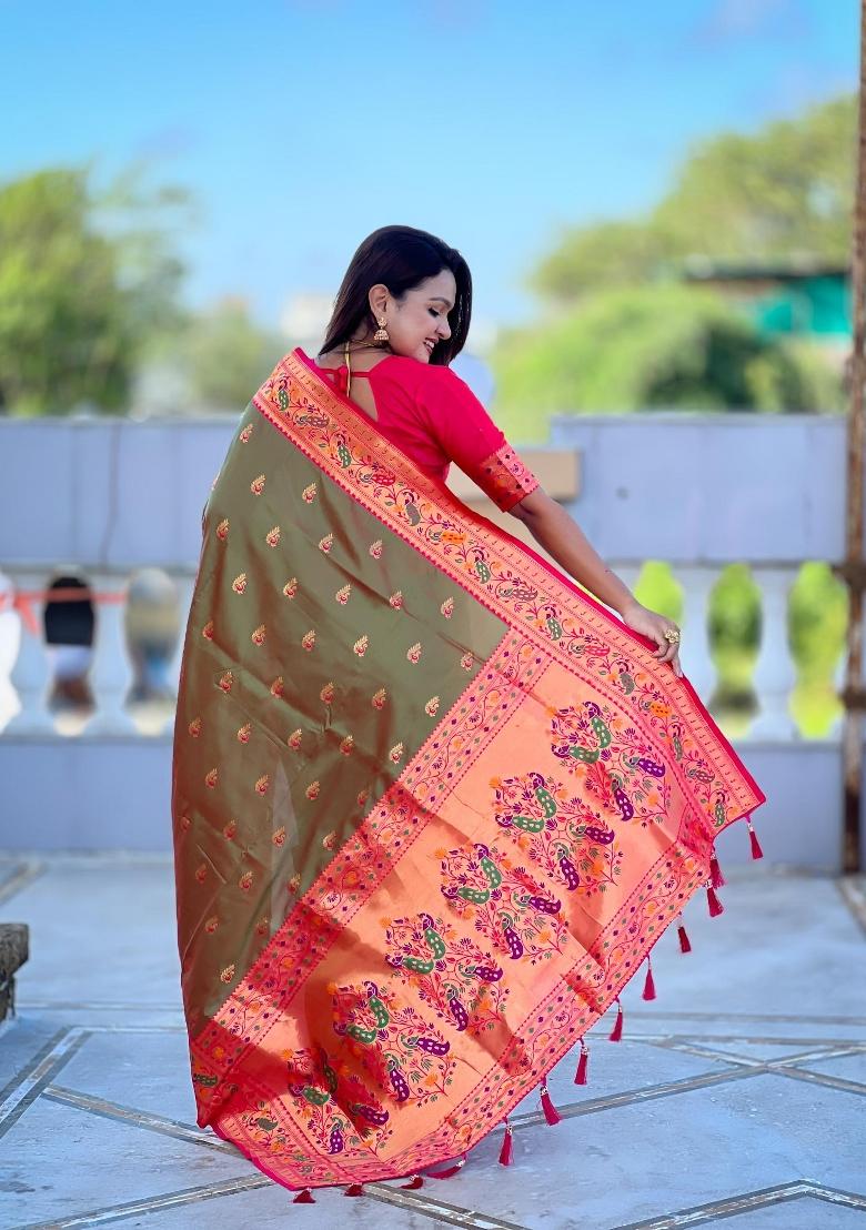 Mehendi Zari Woven Silk Saree Set - Indya