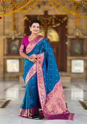 Turquoise Zari Woven Silk Saree Set