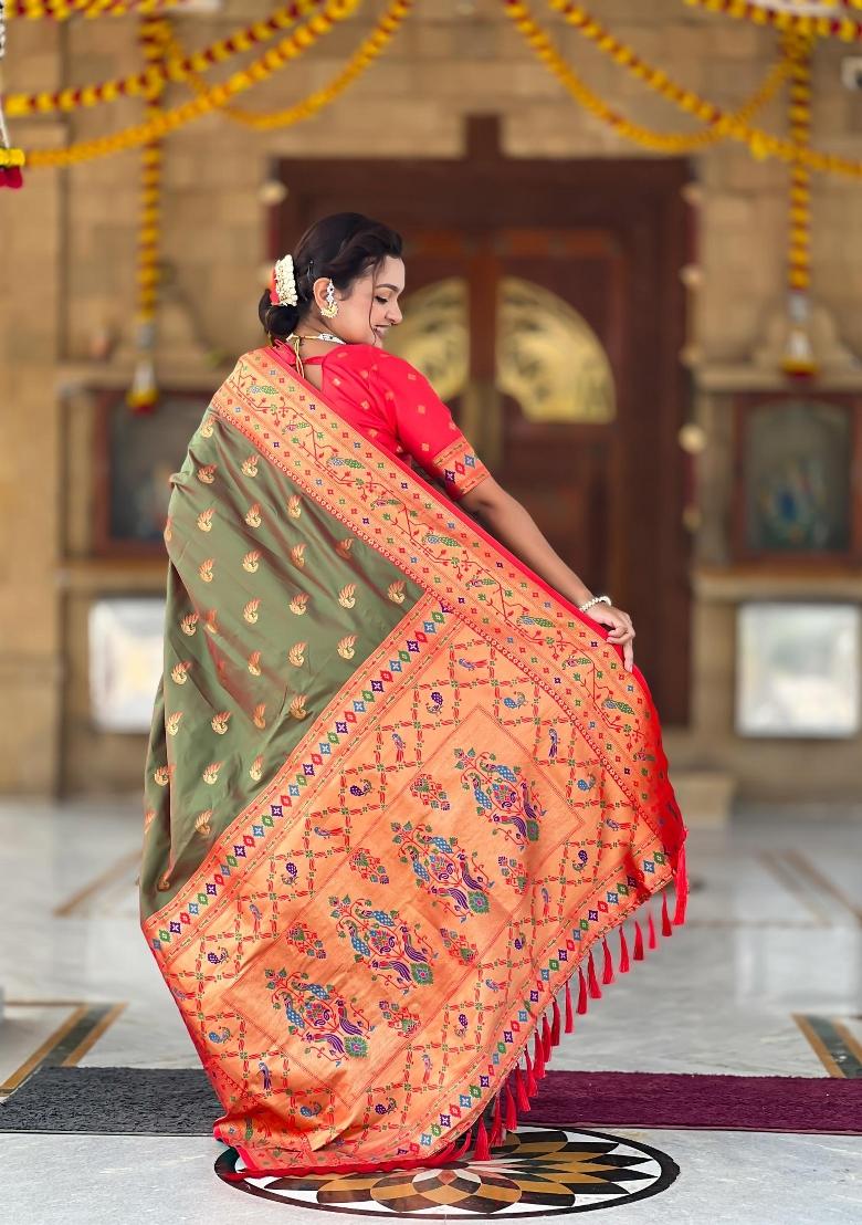 Mehendi Zari Woven Silk Saree Set - Indya