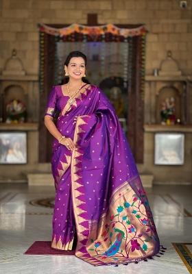 Magenta Zari Woven Silk Saree Set