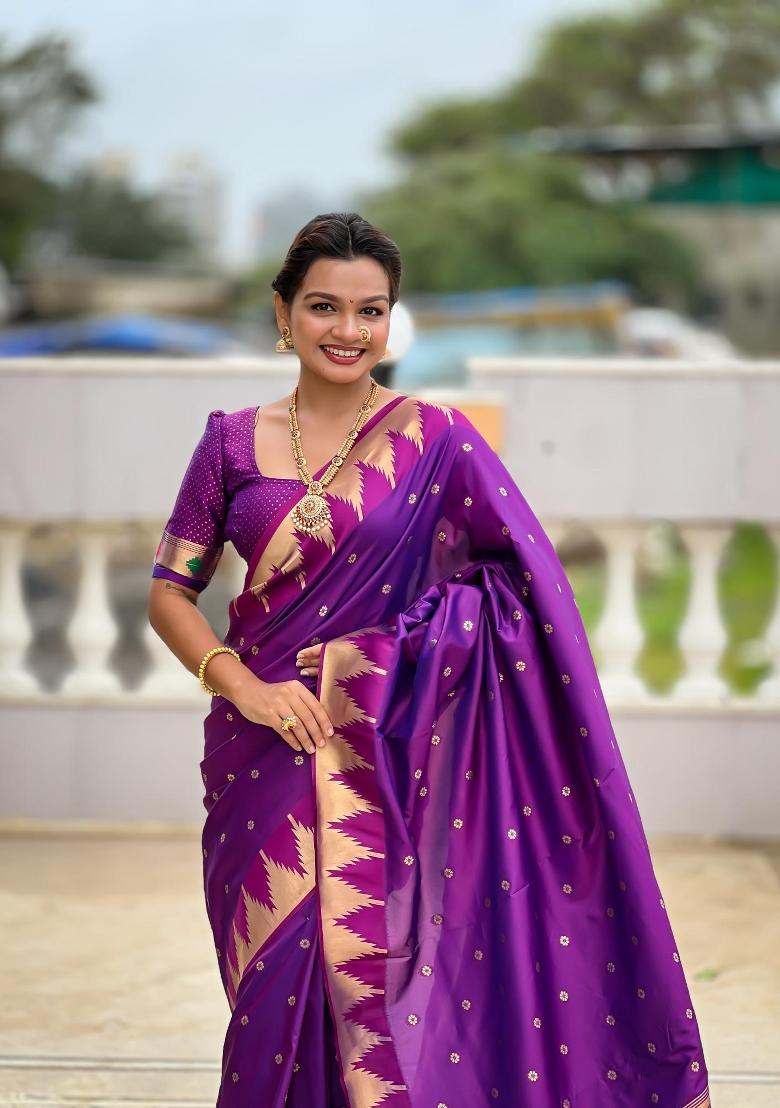 Magenta Zari Woven Silk Saree Set - Indya
