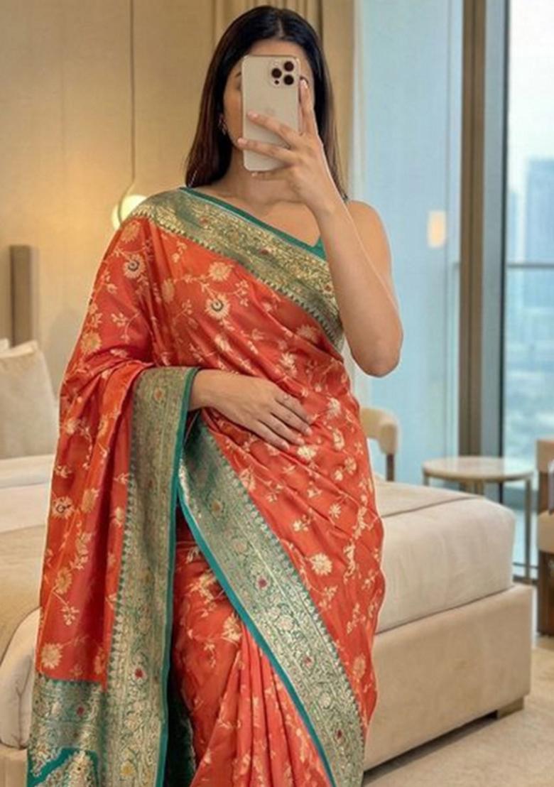 Pink Zari Work Banarasi Saree Set - Indya