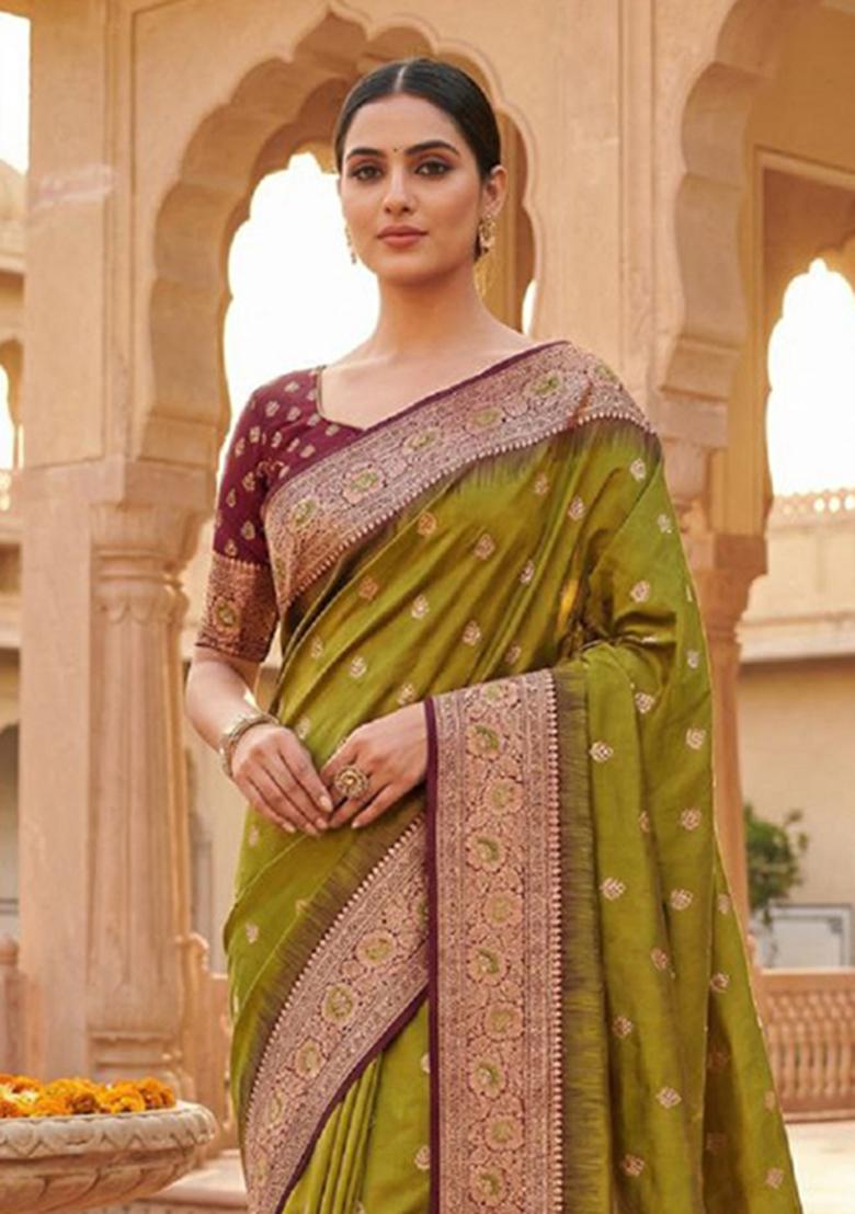 Mehendi Zari Work Banarasi Saree Set - Indya