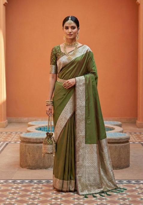 Green Zari Work Banarasi Saree Set
