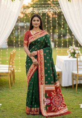 Green Zari Work Banarasi Saree Set