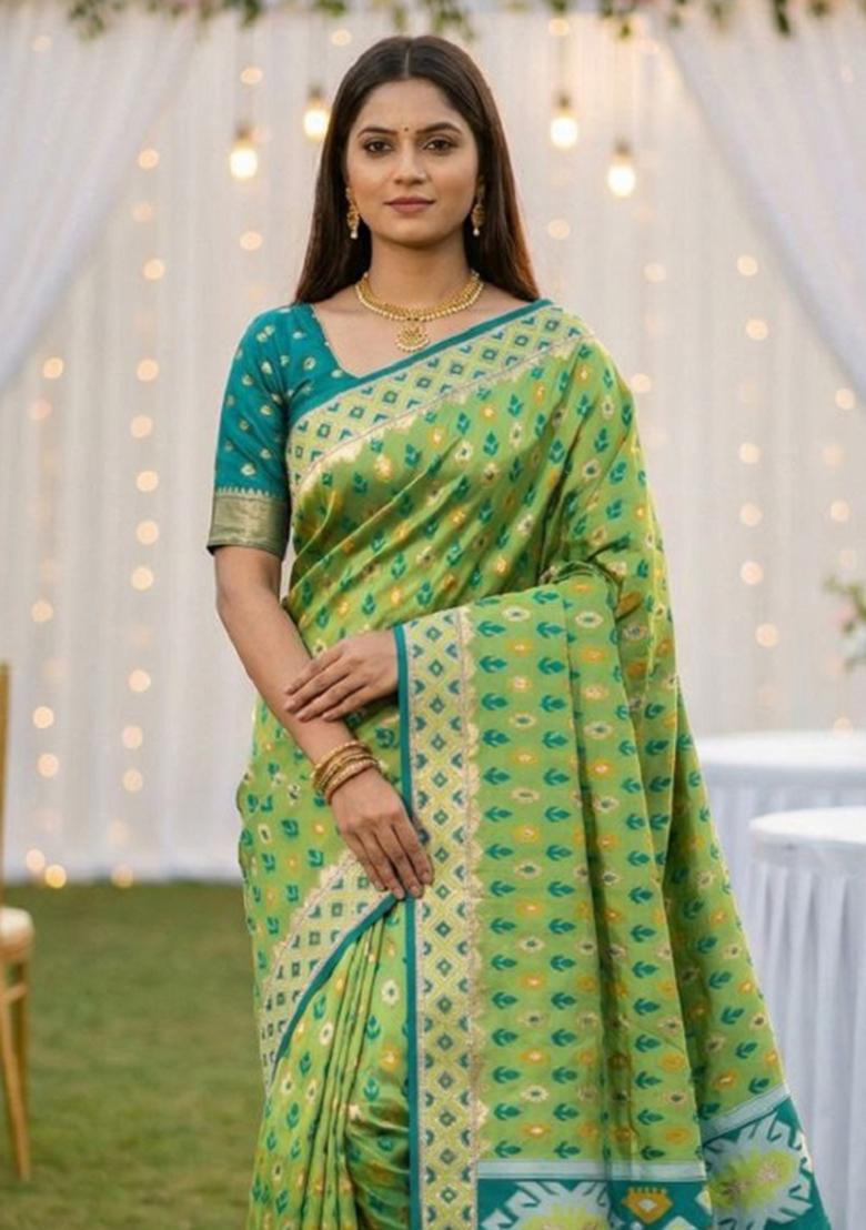 Sea Green Zari Work Banarasi Saree Set - Indya