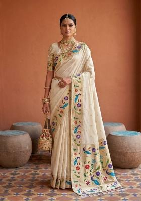 White Zari Work Banarasi Saree Set