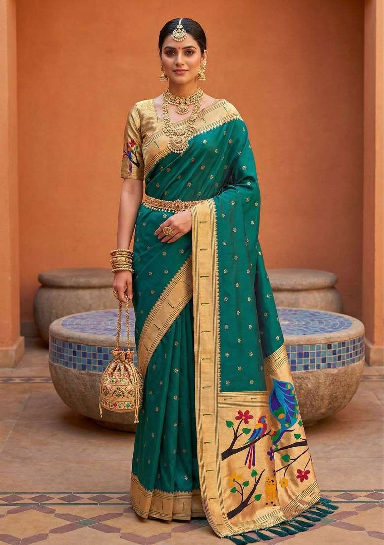 Rama Green Zari Work Banarasi Saree Set for Diwali and Festive Wear - Indya