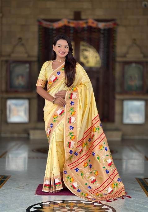 Cream Zari Work Banarasi Saree Set