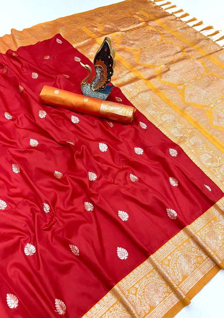 Red Zari Work Banarasi Saree Set for Diwali and Festive Wear - Indya