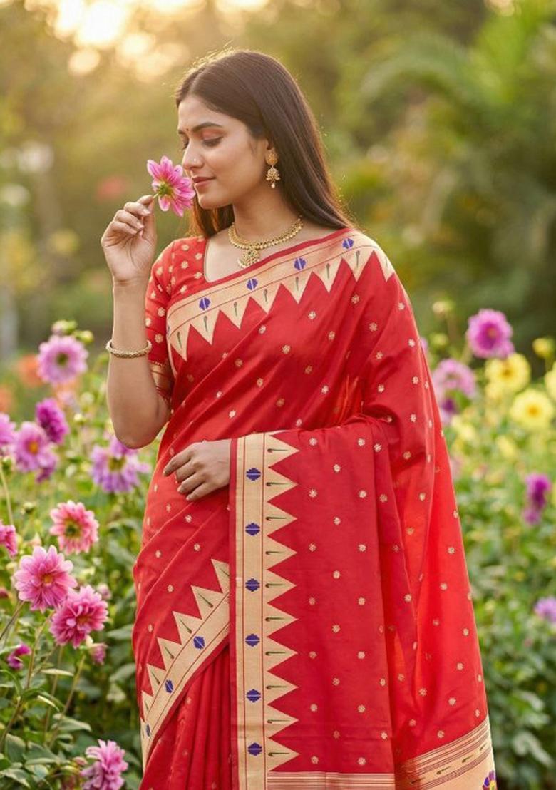 Red Zari Work Banarasi Saree Set - Indya