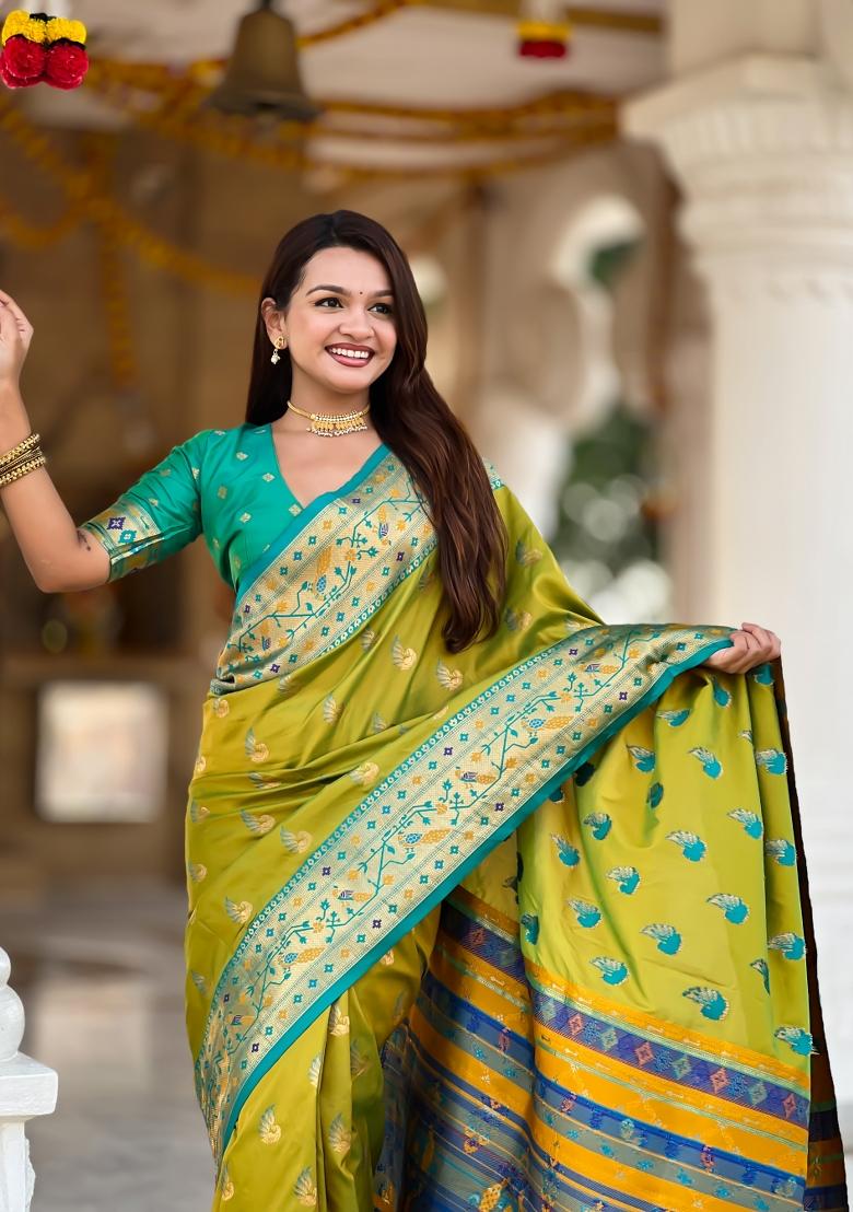 Lemon Zari Work Banarasi Saree Set - Indya