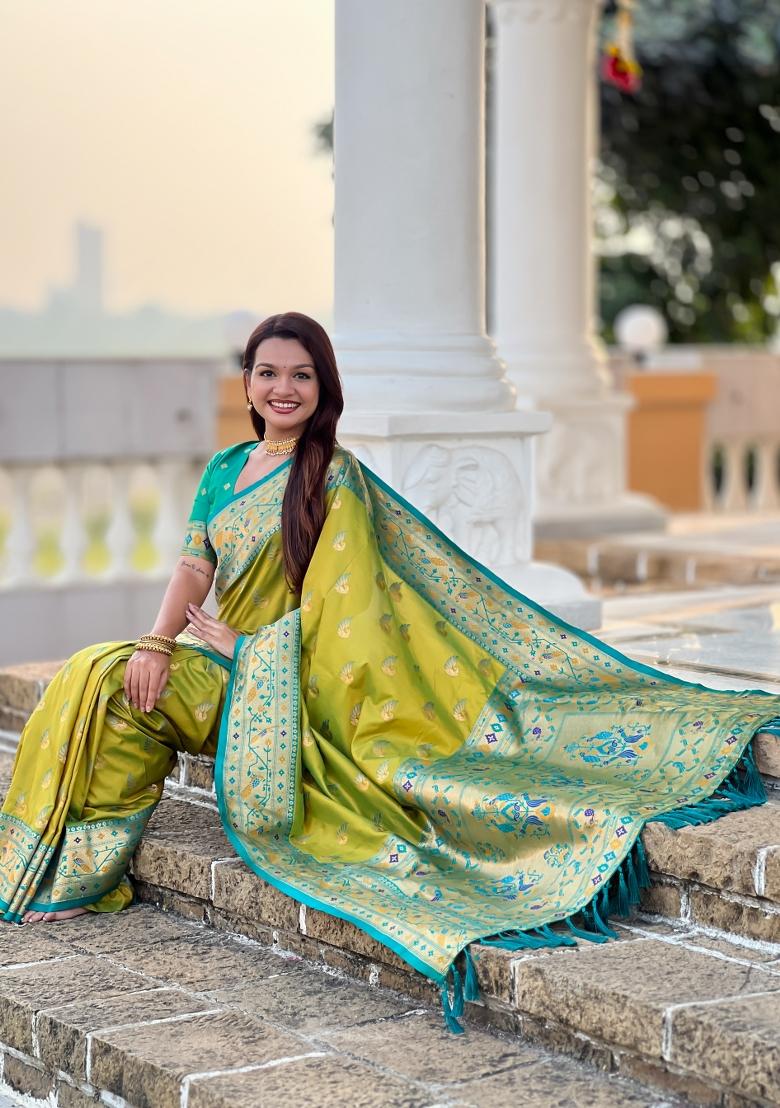 Lemon Zari Work Banarasi Saree Set - Indya