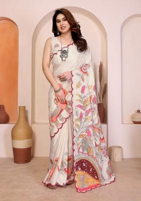 Off White Printed Silk Saree With Blouse