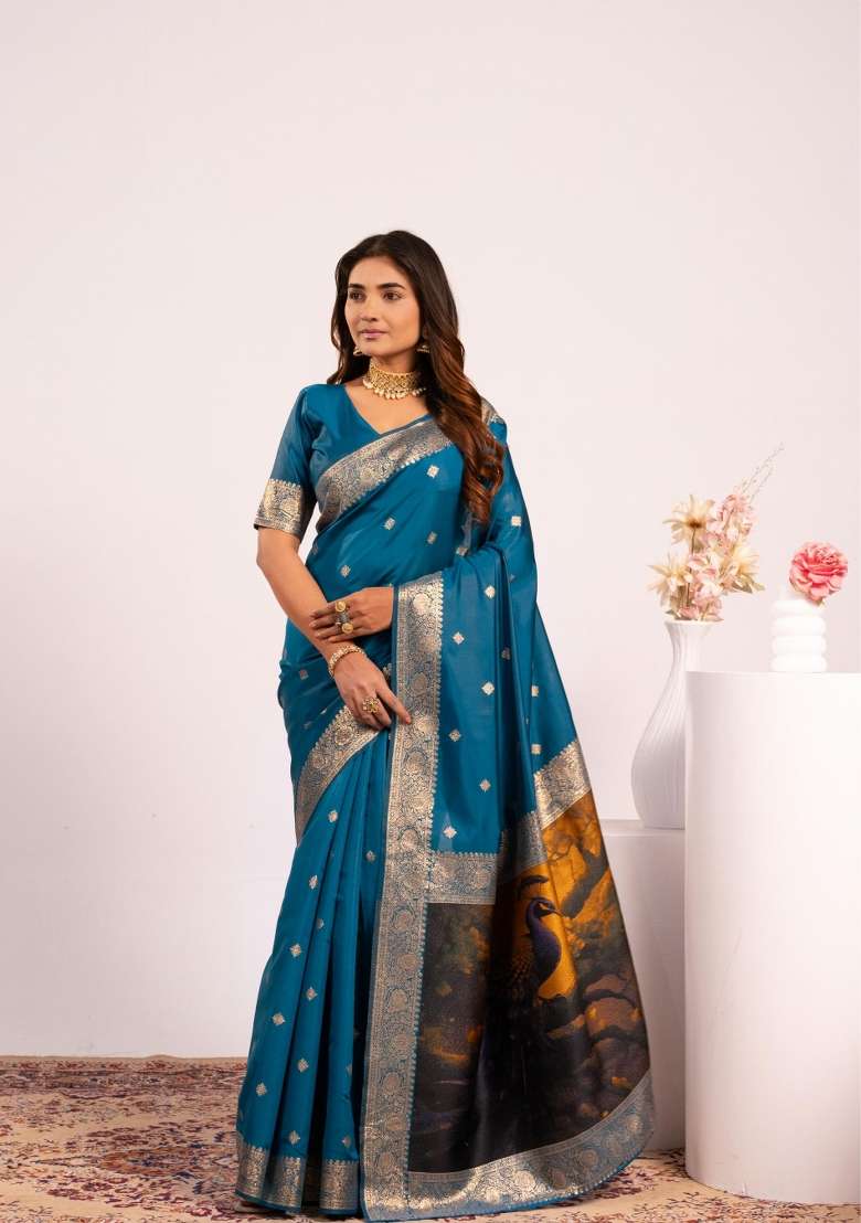 Firozi Solid Silk Blend Saree Set - Indya