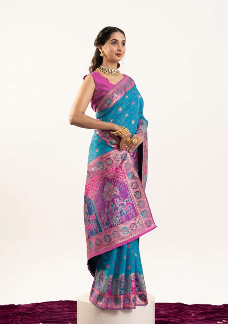 Firozi Solid Silk Blend Saree Set - Indya
