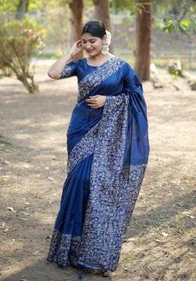 Blue Solid Silk Blend Saree Set