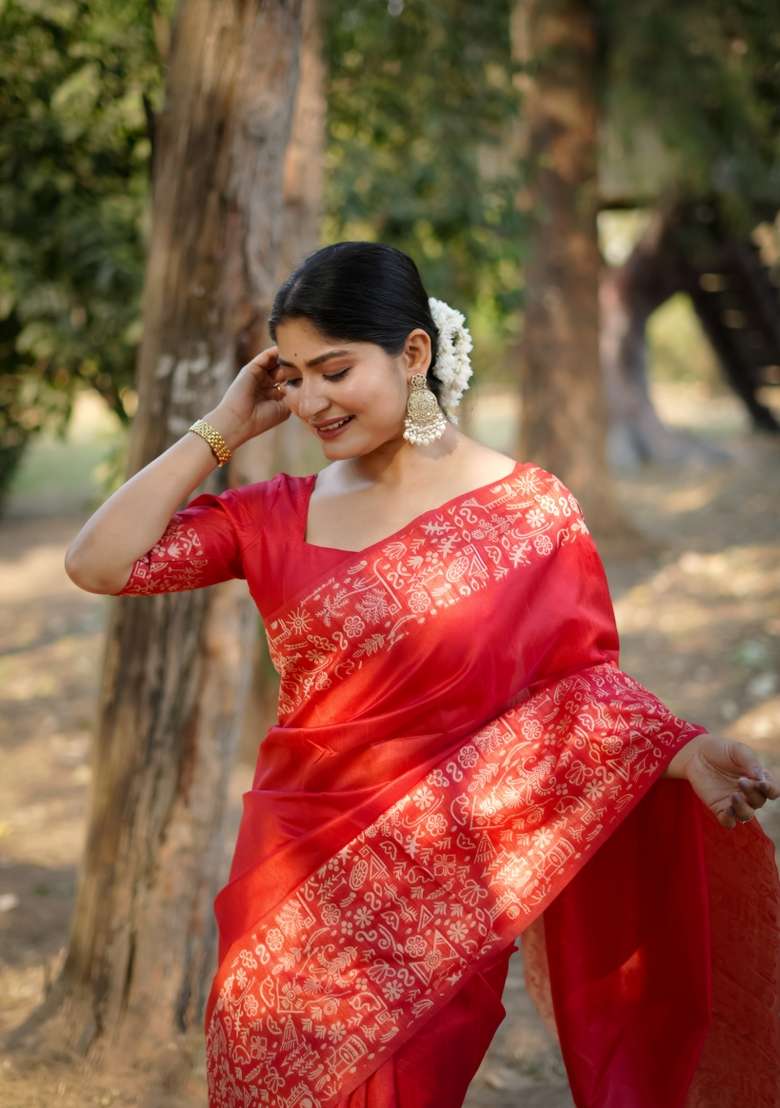 Red Solid Silk Blend Saree Set - Indya
