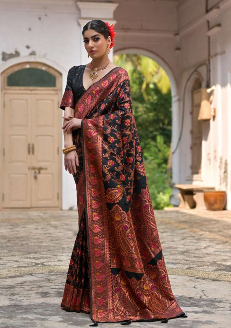 Black Solid Silk Blend Saree Set - Indya