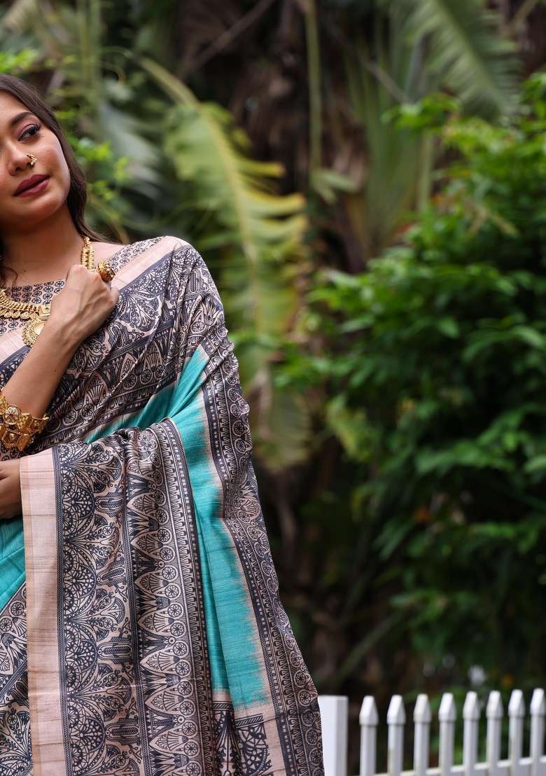 Blue Solid Silk Blend Saree Set - Indya