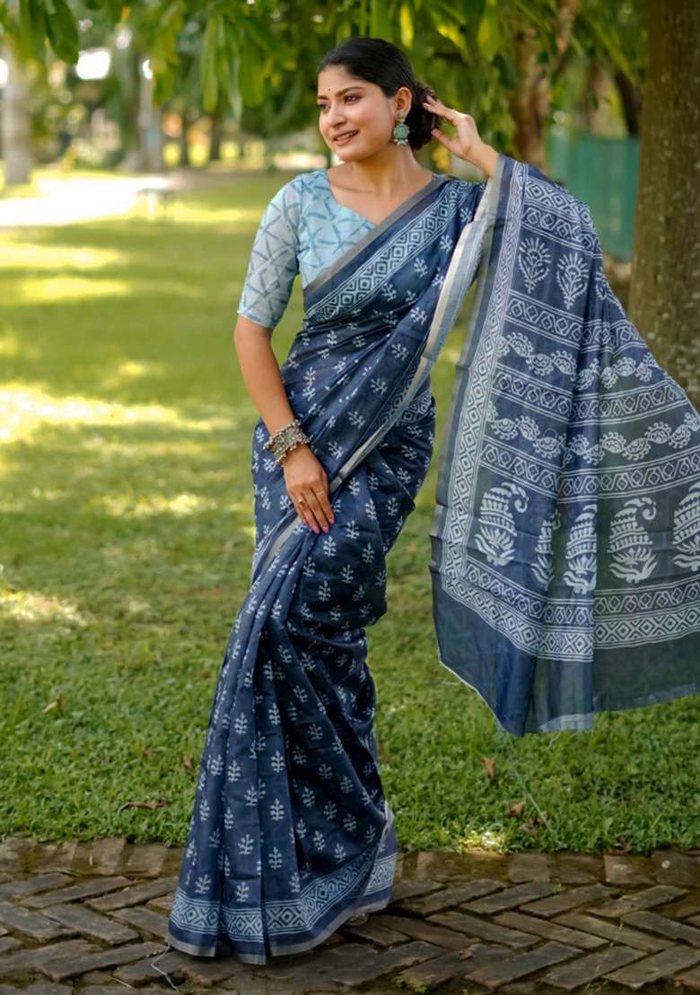 Blue Solid Silk Blend Saree Set - Indya