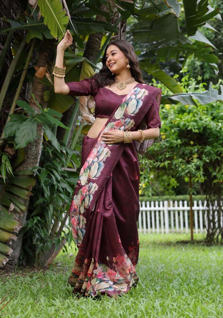 Maroon Solid Silk Blend Saree Set - Indya