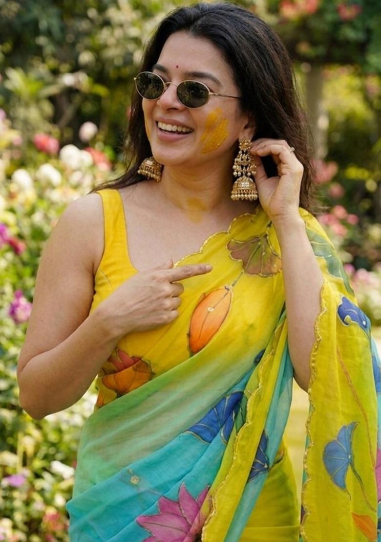 Yellow Hand Work Georgette Saree Set - Indya