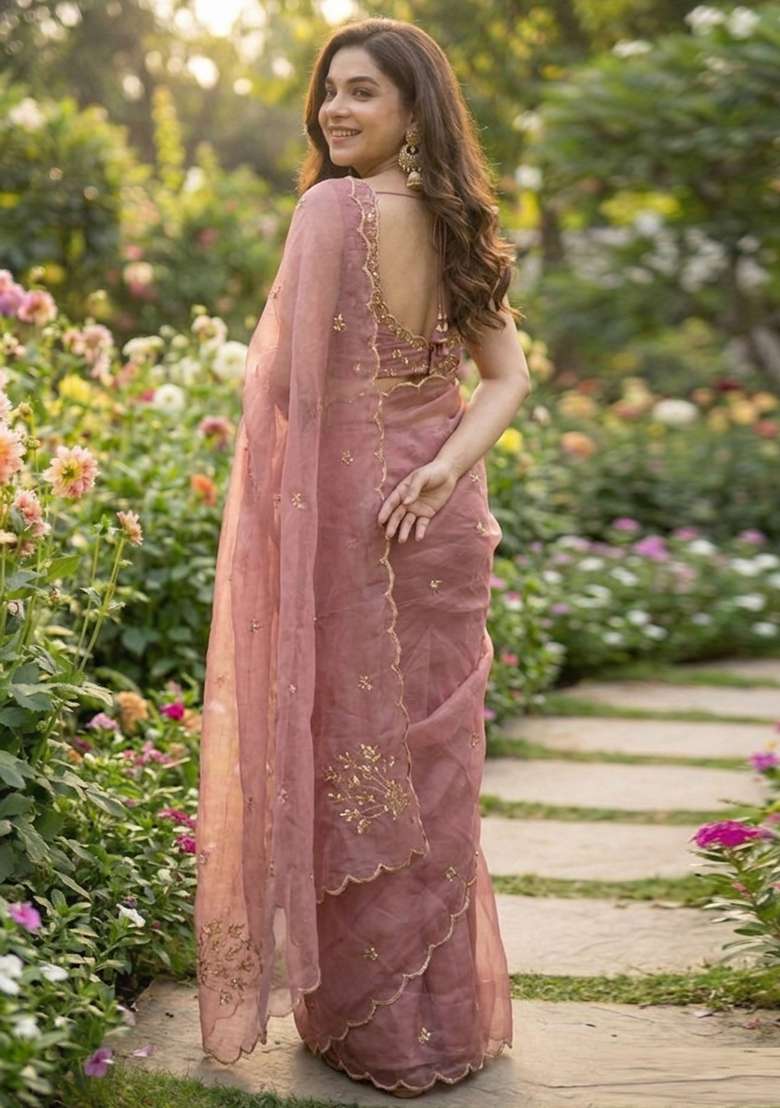 Pink Silk Blend Saree Set with Hand Work for Diwali | Wedding & Festive Wear - Indya