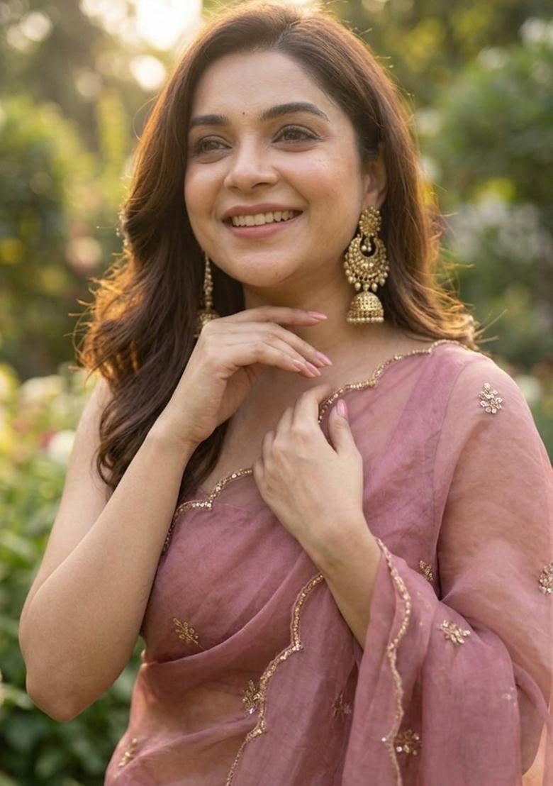 Pink Hand Work Silk Saree Set - Indya