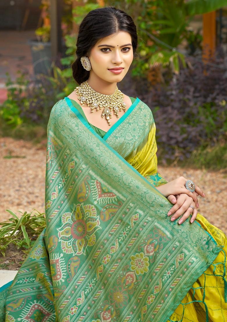 Yellow And Green Woven Zari Work Pochampalli Silk Saree Set - Indya