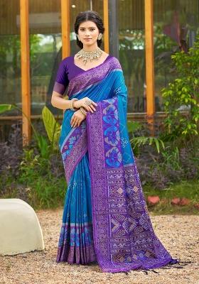 Blue And Purple Woven Zari Work Pochampalli Silk Saree Set