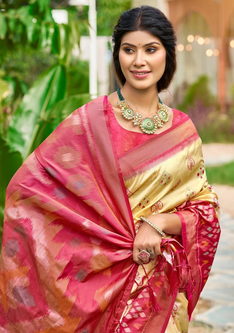 Cream Woven Zari Work Pochampalli Silk Saree Set - Indya