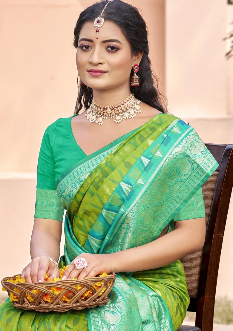 Light Green Woven Zari Work Pochampalli Silk Saree Set - Indya