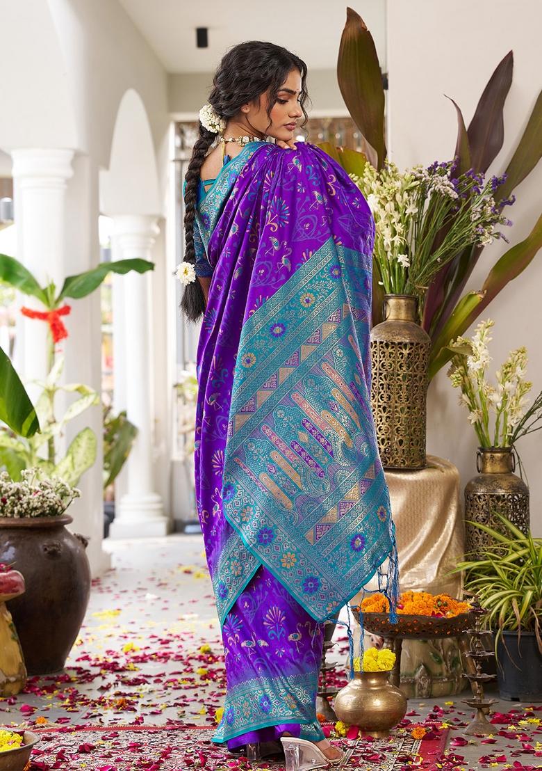 Royal Purple Woven Zari Work Banarasi Silk Saree Set - Indya