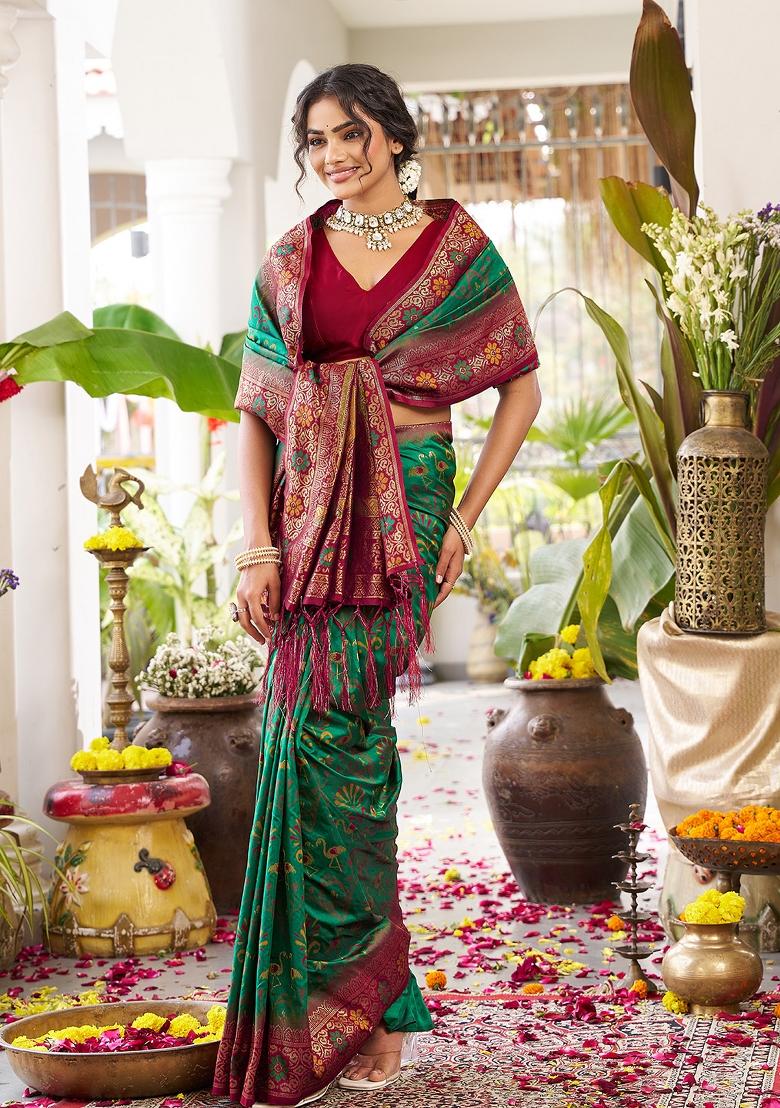 Emerald Green Woven Zari Work Banarasi Silk Saree Set - Indya