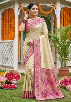 Magenta Woven Zari Work Banarasi Silk Saree Set