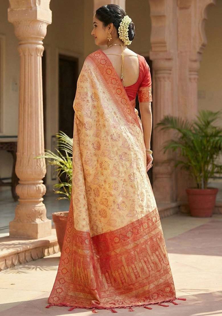Cream Woven Silk Blend Saree Set with Zari Work for Diwali | Wedding & Festive Wear - Indya