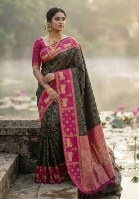 Black Woven Zari Work Kanjivaram Silk Saree Set
