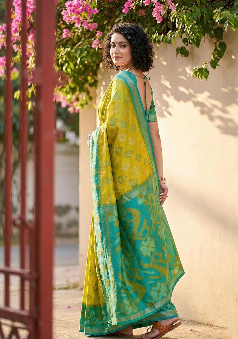 Mustrad Yellow Woven Zari Work Pochampalli Silk Saree Set - Indya