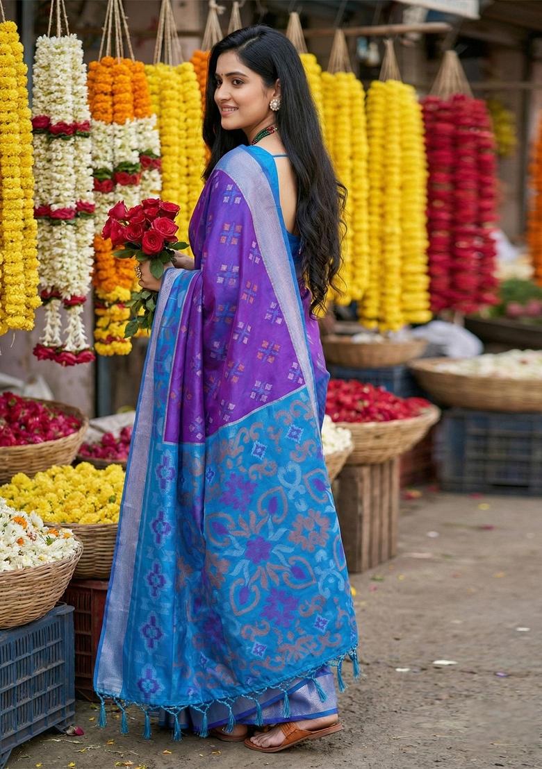 Violet Woven Zari Work Pochampalli Silk Saree Set - Indya