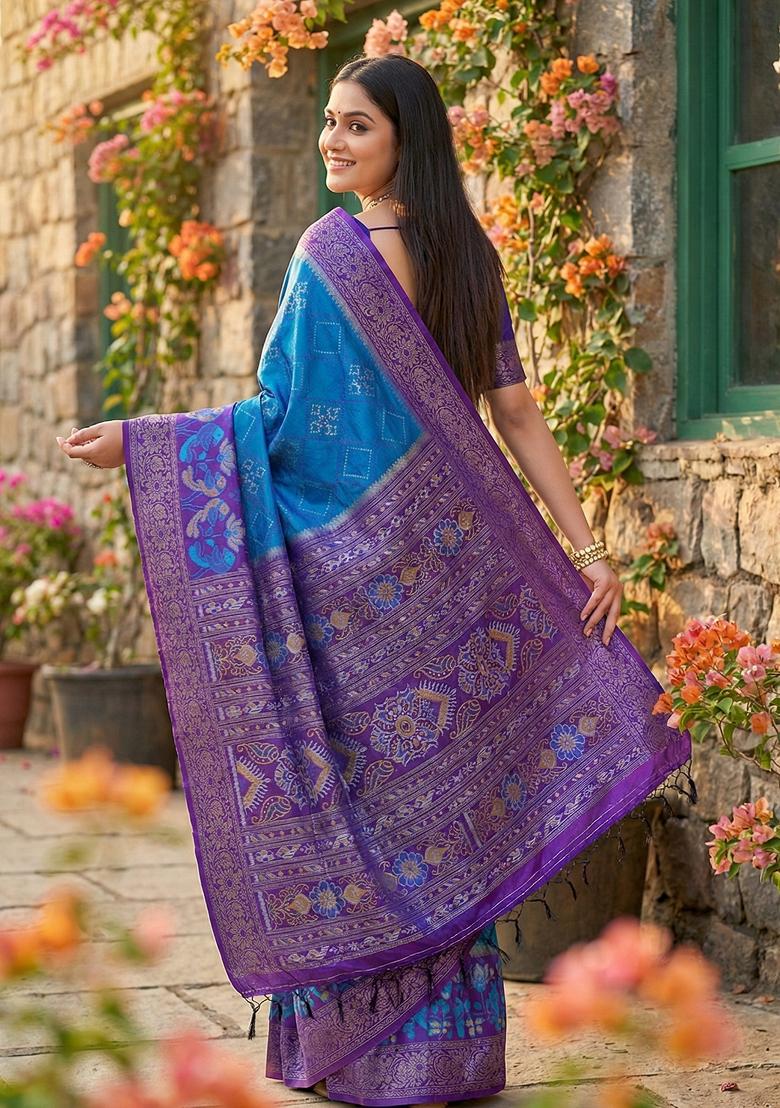 Blue And Purple Woven Zari Work Pochampalli Silk Saree Set - Indya