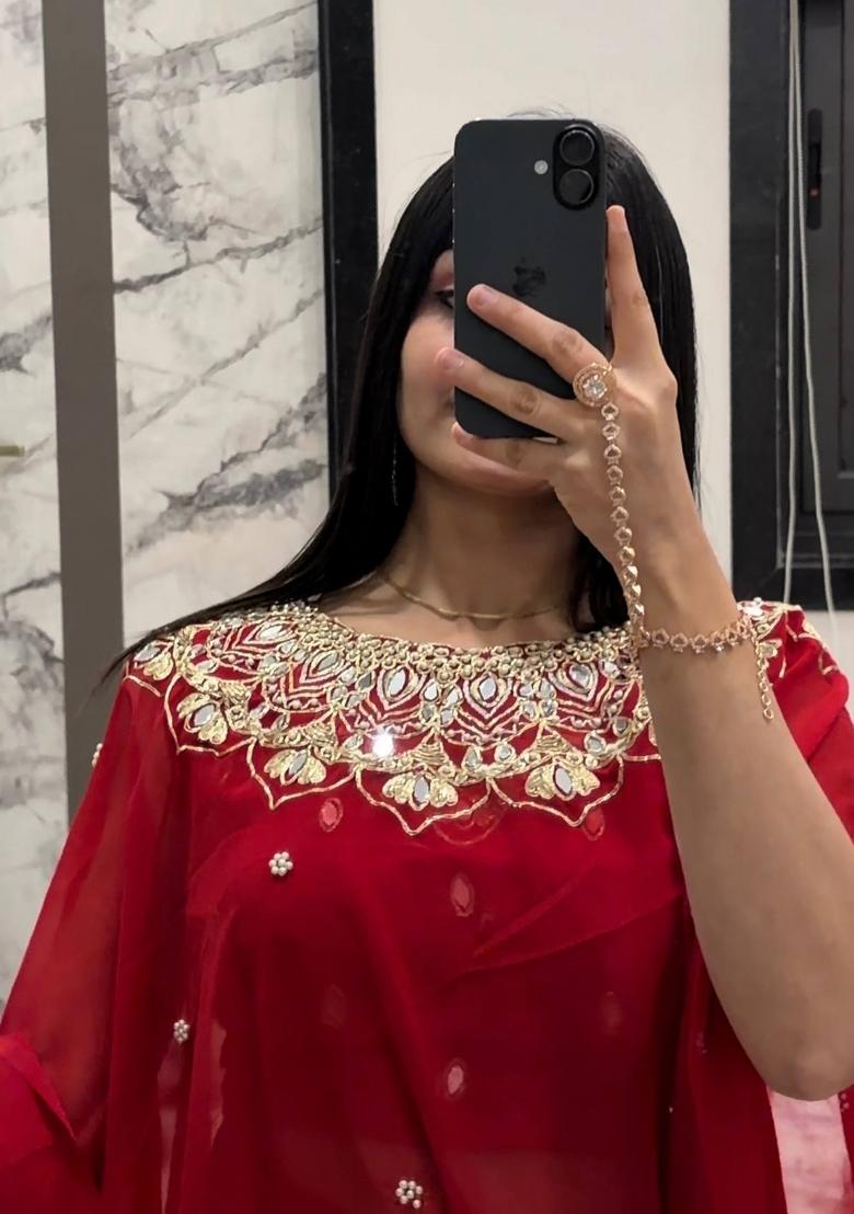 Red Embroidery Georgette Saree Set - Indya