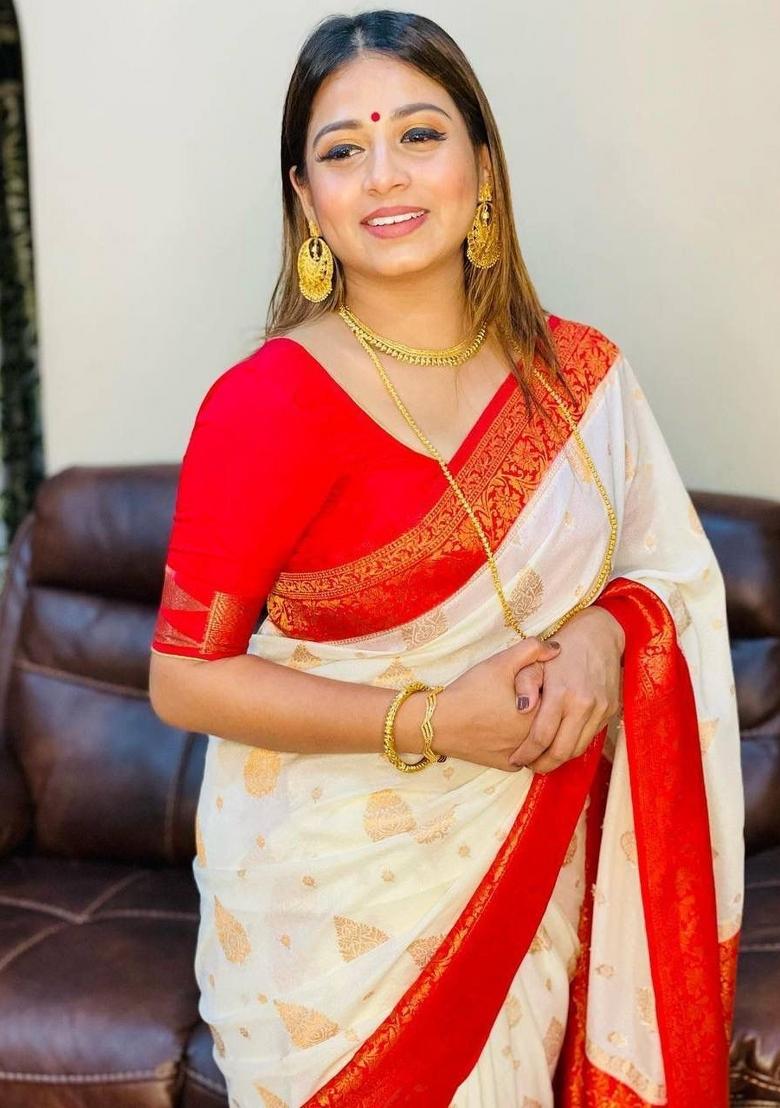 Off White Jacquard Silk Saree Set - Indya