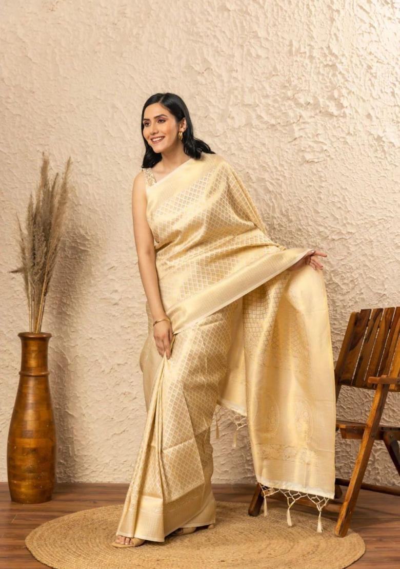 Cream Jacquard Silk Saree Set - Indya