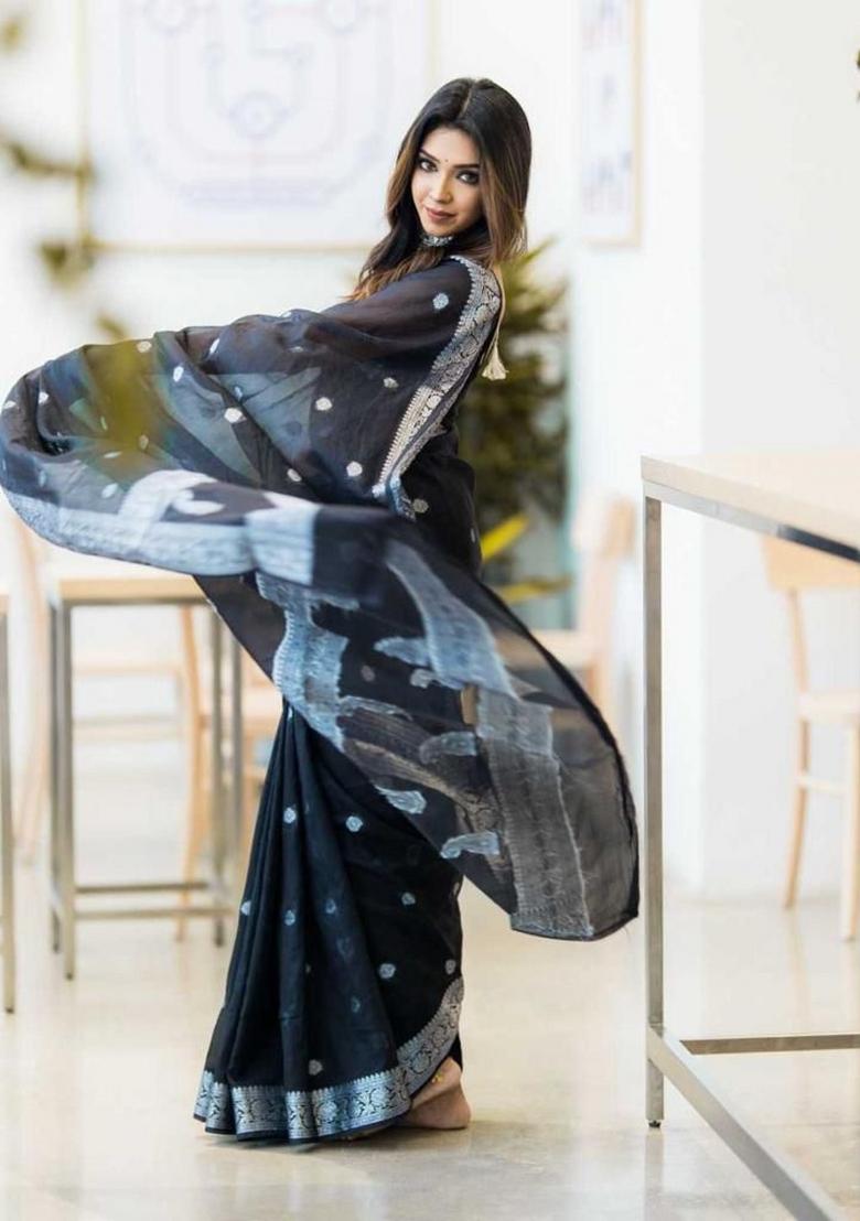 Black Jacquard Linen Saree Set - Indya