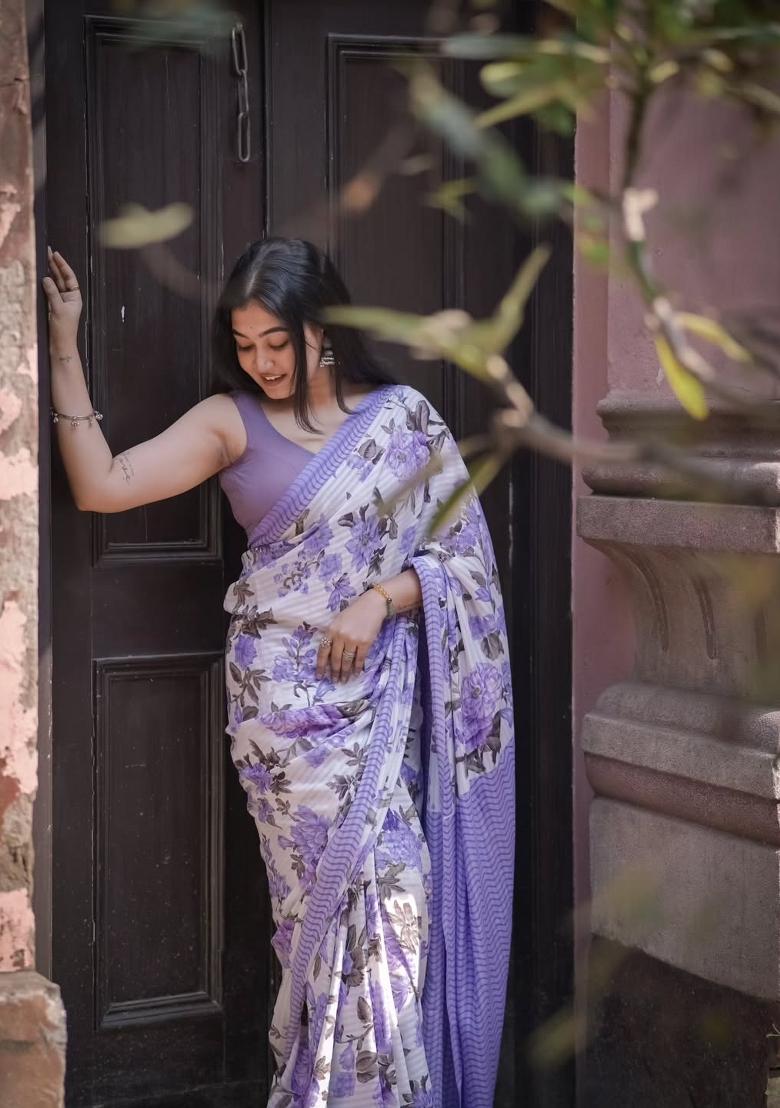 Off White Printed Linen Saree Set - Indya