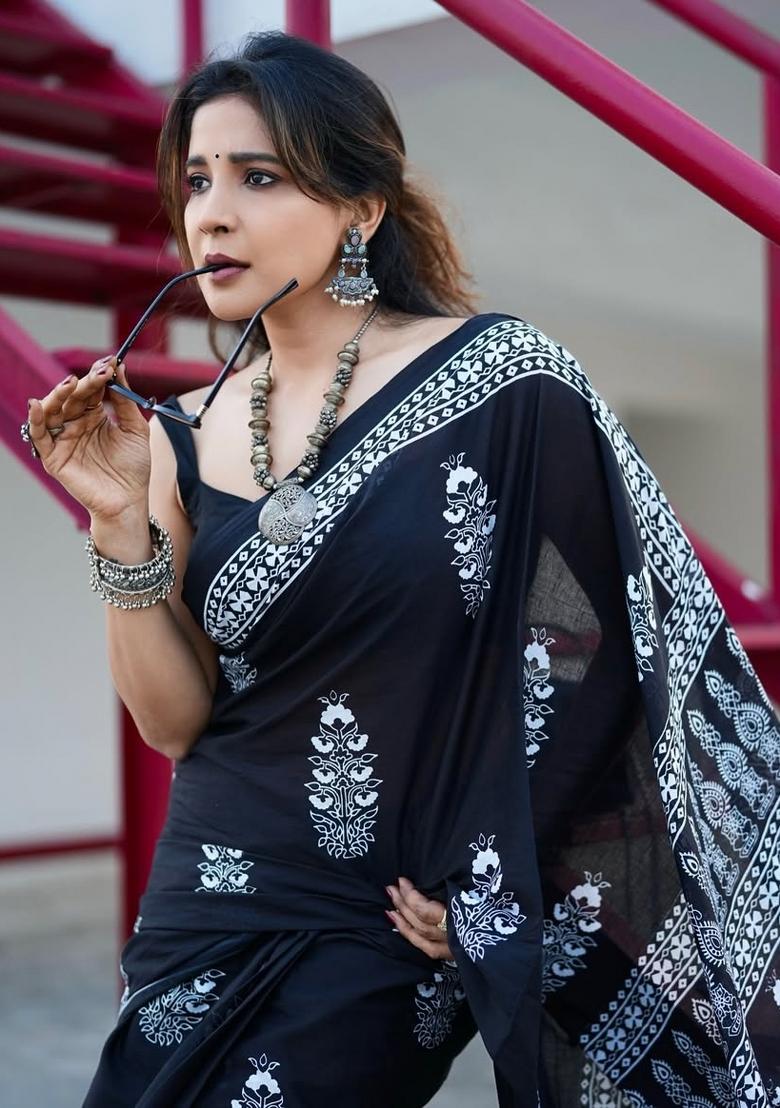 Black Printed Linen Saree Set - Indya