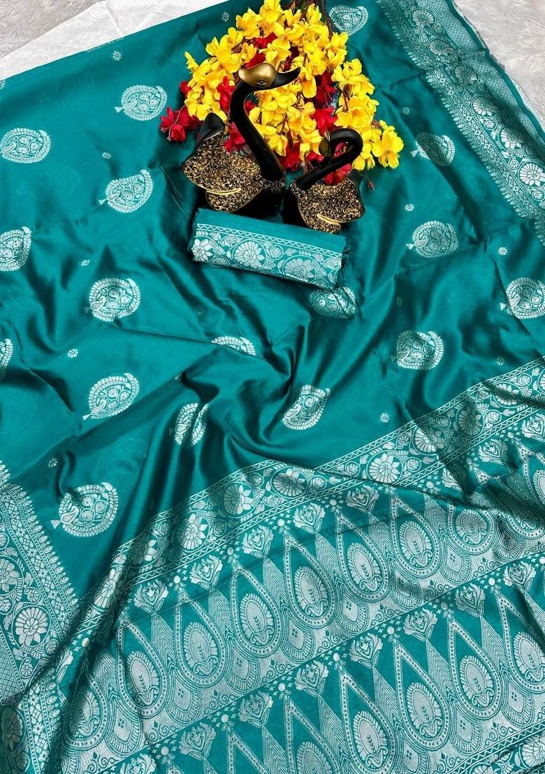 Rama Zari Work Silk Saree Set - Indya