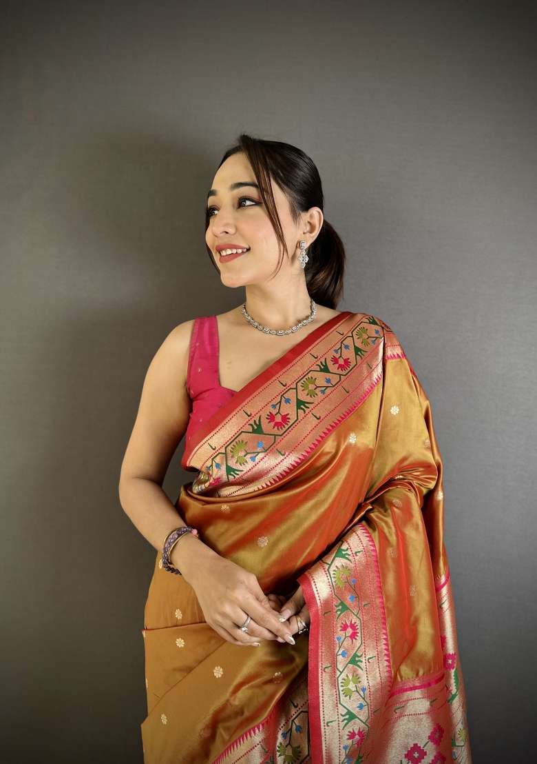 Peach Silk Blend Saree Set with Floral Print for Diwali | Wedding & Festive Wear - Indya