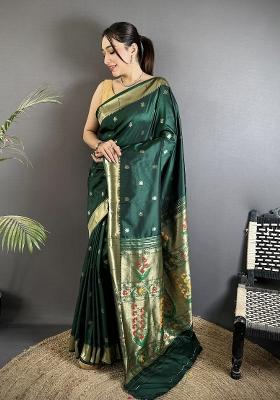 Green Floral Print Silk Blend Saree Set